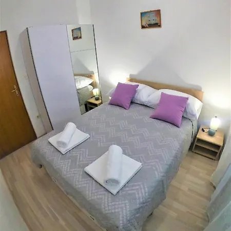 Apartman Tina Razanac Exterior photo